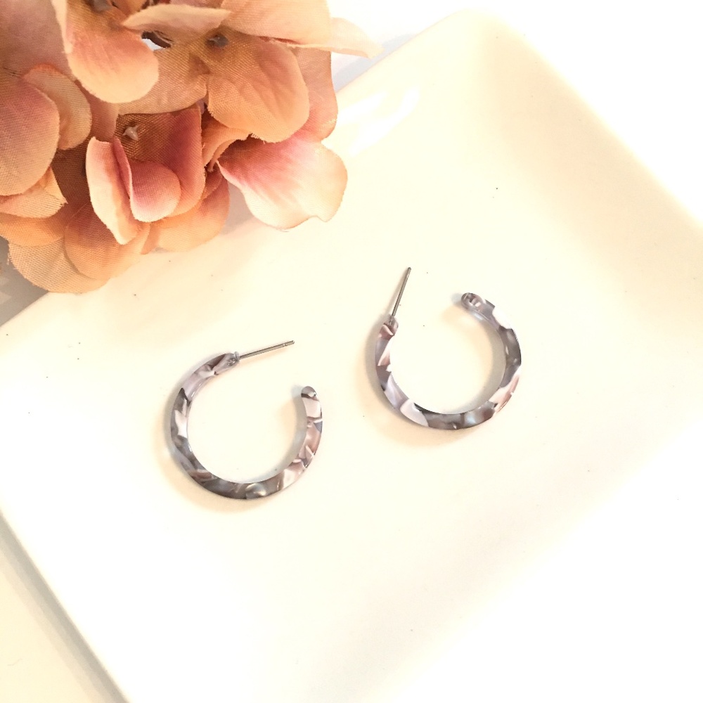Gray Mini Resin Hoop Earrings